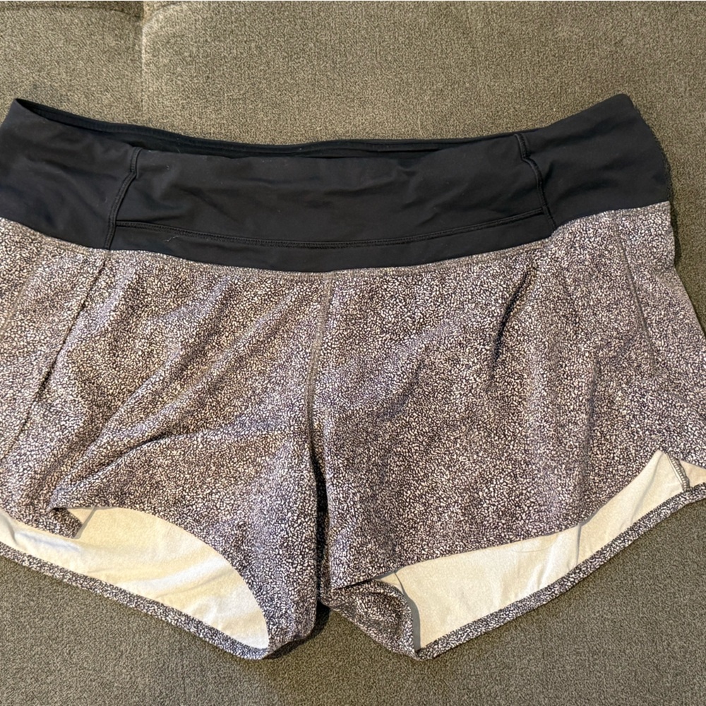 🌸Lululemon shorts